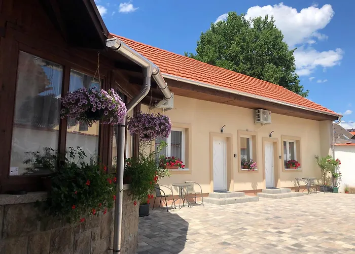 Apartment Illa Eger
